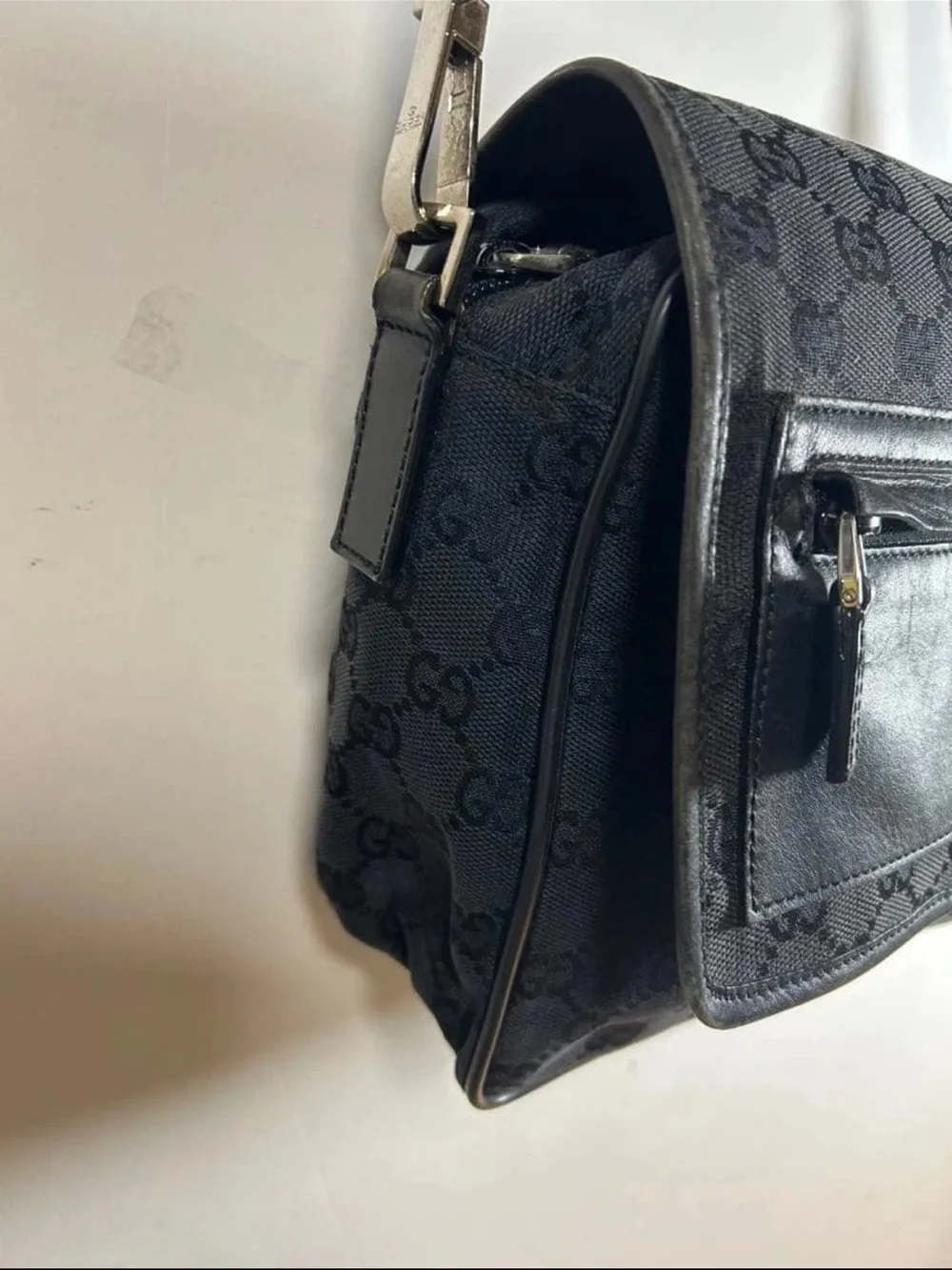 Gucci Black GG Canvas and Leather Crossbody Messenger